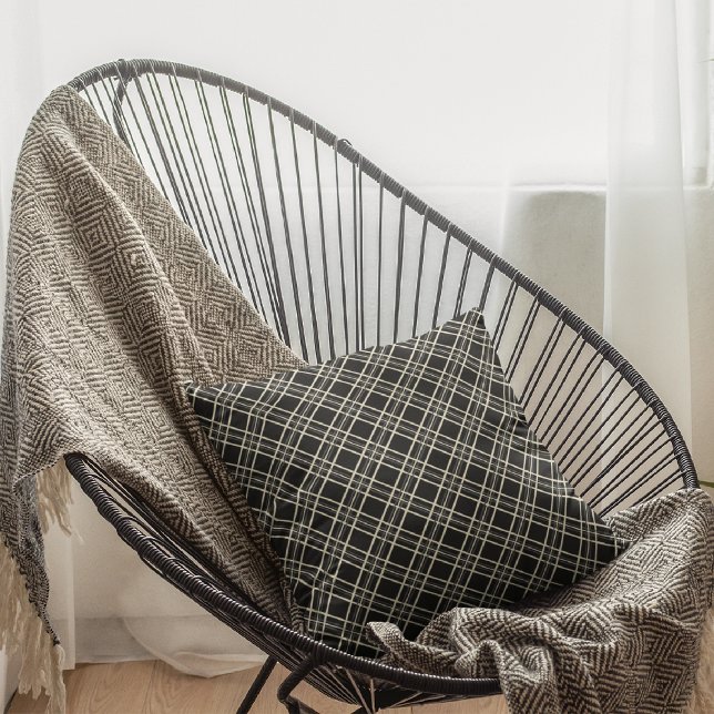 Schwarz Kariert/Polka Dots dekoratives Kissen (Von Creator hochgeladen)