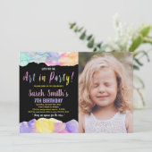 Schwarz Lila Geburtstag mit Foto Einladung (Stehend Vorderseite)