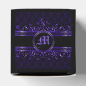 Schwarz & Lila Verziert Gothic Mit Monogramm Geschenkschachtel (Oben)