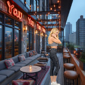 Schwarz: Logo und Text personalisieren Capri Leggings