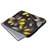 SCHWARZ MIT GELB UND GRAU BLUME LAPTOPSCHUTZHÜLLE (Vorne Knopf)