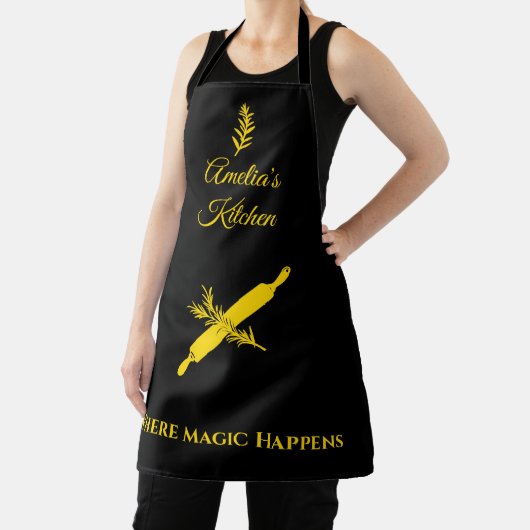 Schwarz mit klassischem Gold-Rolling-Button und Kr Schürze (InSitu)