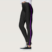 Schwarz mit Leggings aus Violett Streifen (Links)