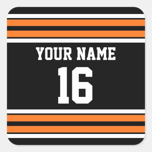 Schwarz mit Orange White Stripes Team Jersey Quadratischer Aufkleber (Vorderseite)