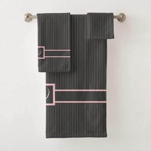 Schwarz mit Pink Pinstripes Set (Insitu)