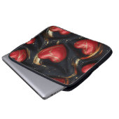 SCHWARZ MIT ROTEN UND GOLD-VALENTINHERZEN LAPTOPSCHUTZHÜLLE (Vorne Knopf)