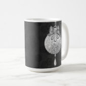 SCHWARZ MIT SILVER CHRISTMAS ORNAMENT KAFFEETASSE (VorderseiteRechts)