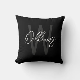 Schwarz-Modern-Script-Personalisiert-Monogramm und Kissen