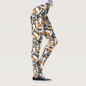 Schwarz-Orange-Mannschaftsfarben Volleyballs-Muste Leggings (Rechts)