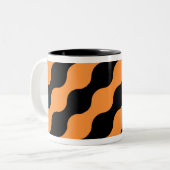 Schwarz, orange Retro-Kreise Art Pattern Tasse (Vorderseite Links)