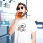 Schwarz-Orange-Skull-Illustration Chiill T - Shirt
