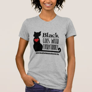 Schwarz passt zu allem. T-Shirt