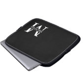 Schwarz-Personalisiert-Monogramm und Name Laptopschutzhülle (Vorne Knopf)
