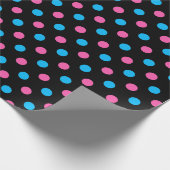 Schwarz Pink Blau Punkte Muster Geschenkpapier (Ecke)
