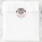Schwarz-Rosa-Blumenaufkleber Runder Aufkleber (Tasche)