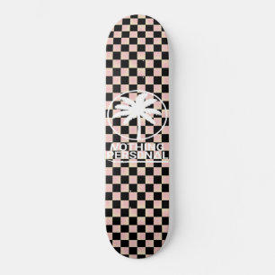 Schwarz-Rosa Farbverlauf Karo Skateboard