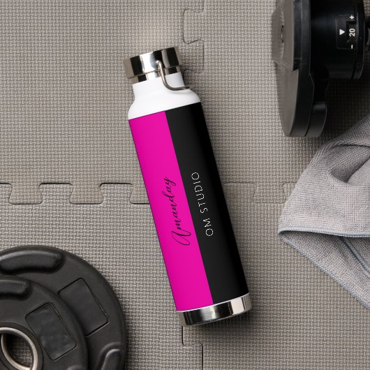 Schwarz-Rosa Geometrie Minimale Individuelle Name- Trinkflasche (Fitnessstudio)