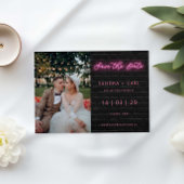 Schwarz-Rosa Neonleuchte Save the Date eindringen Einladung