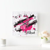 Schwarz-, rosa u. weißerheißer hoher Heels Quadratische Wanduhr (Zuhause)