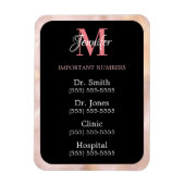Schwarz Rosa und Weiß Wichtige Zahlen Mit Monogram Magnet (Vertikal)