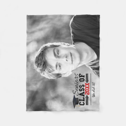 Schwarz-Rot-Abschluss Fleecedecke (Vorderseite)