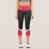 Schwarz-rot-blaue Streifen und Name modern Capri Leggings (Vorderseite)