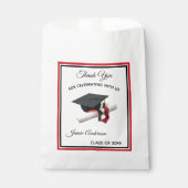 Schwarz-Rot-Graduierung Cap & Tassel | Feier Geschenktütchen (Vorderseite)