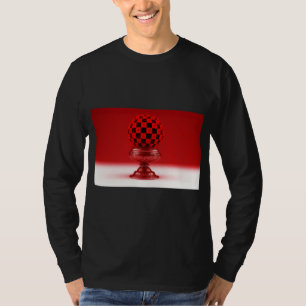 Schwarz & Rot Mandy Ball auf metallischer Rose Bas T-Shirt