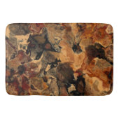 Schwarz, Rot und Rost Badematte (Vorderseite)