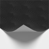 Schwarz-Schwarz-Deko-Muster auf dunkelgrau Geschenkpapier (Ecke)