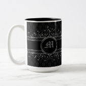 Schwarz & Silber Verziert Gotik Mit Monogramm Zweifarbige Tasse (Links)