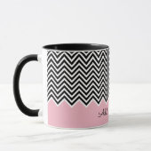 Schwarz und Babypink Moderner Zickzack, benutzerde Tasse (Links)
