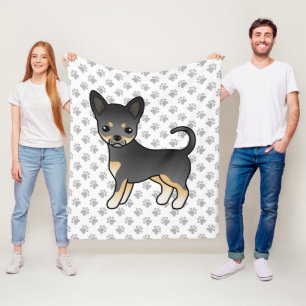 Schwarz und Braun glatthaariger Chihuahua-Hund & P Fleecedecke