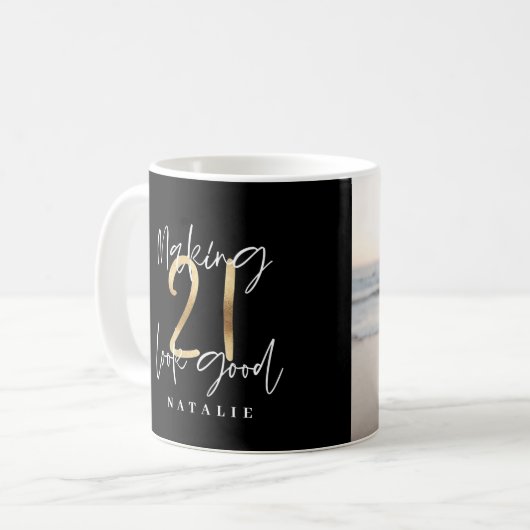 Schwarz und Gold 21. Geburtstag, modernes Drehbuch Kaffeetasse (Vorderseite Links)