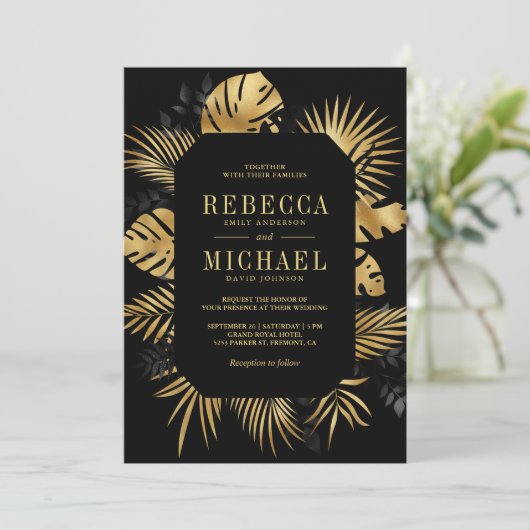 Schwarz und Gold Tropical Palm All in One Wedding Einladung (Stehend Vorderseite)