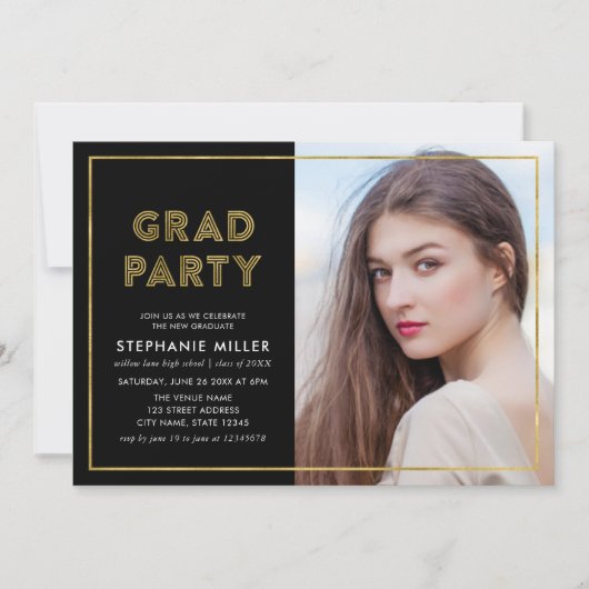 Schwarz und Imitate Gold Geometric Foto Grad Party Einladung (Vorderseite)