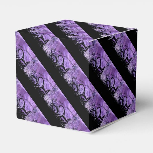 Schwarz und Lila gestrichenes Muster Herz-Liebhabe Geschenkschachtel (Rückseite)