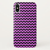 Schwarz und Lila Zig Zag Zickzack Case-Mate iPhone Hülle (Rückseite)