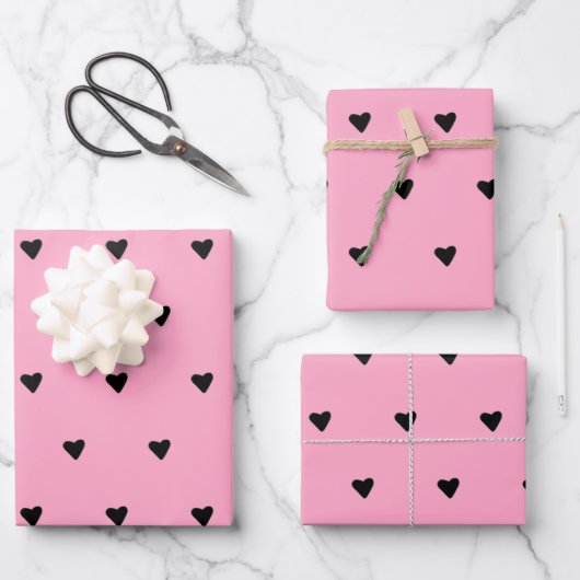 Schwarz und Rosa Niedliche, farbige Herzen Minimal Geschenkpapier Set (Vorderseite)