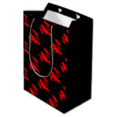 Schwarz und Rot Abstrakt Mittlere Geschenktüte (Rückseite Schrägansicht)