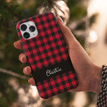 Schwarz und Rot Buffalo Kariert Personalisiert Case-Mate iPhone 14 Hülle<br><div class="desc">Black and Red Buffalo Kariert Personalisiert Case-Mate iPhone 14 Fall</div>