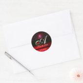 SCHWARZ UND ROT BURGUNDY DAMASK MONOGRAM, Ruby Runder Aufkleber (Umschlag)