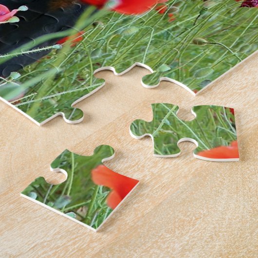 Schwarz und Tan Doberman Pinscher in Roten Blume Puzzle (Seite)