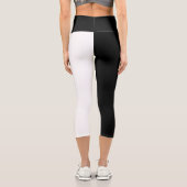 Schwarz und Weiß Capri Leggings (Rückseite)