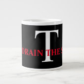 Schwarz und Weiß für Trump Jumbo-Tasse (Vorderseite)