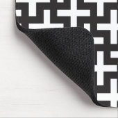 Schwarz und Weiß geometrisch Mousepad (Ecke)