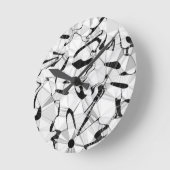 Schwarz und Weiß in bewegungsreicher Uhr (Winkel)
