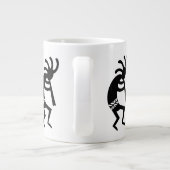 Schwarz und Weiß Kokopelli Südwesten Jumbo-Tasse (Rückseite)
