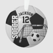 Schwarz und Weiß personalisieren Fußballball Ornament (Vorderseite)