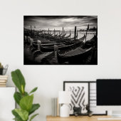 Schwarz und Weiß Traditionelle Sicht auf Venedig Poster (Heimbüro)